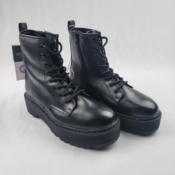 NWT Universal Thread Erin chunky sole combat boots with memory foam - Picture 3 of 6